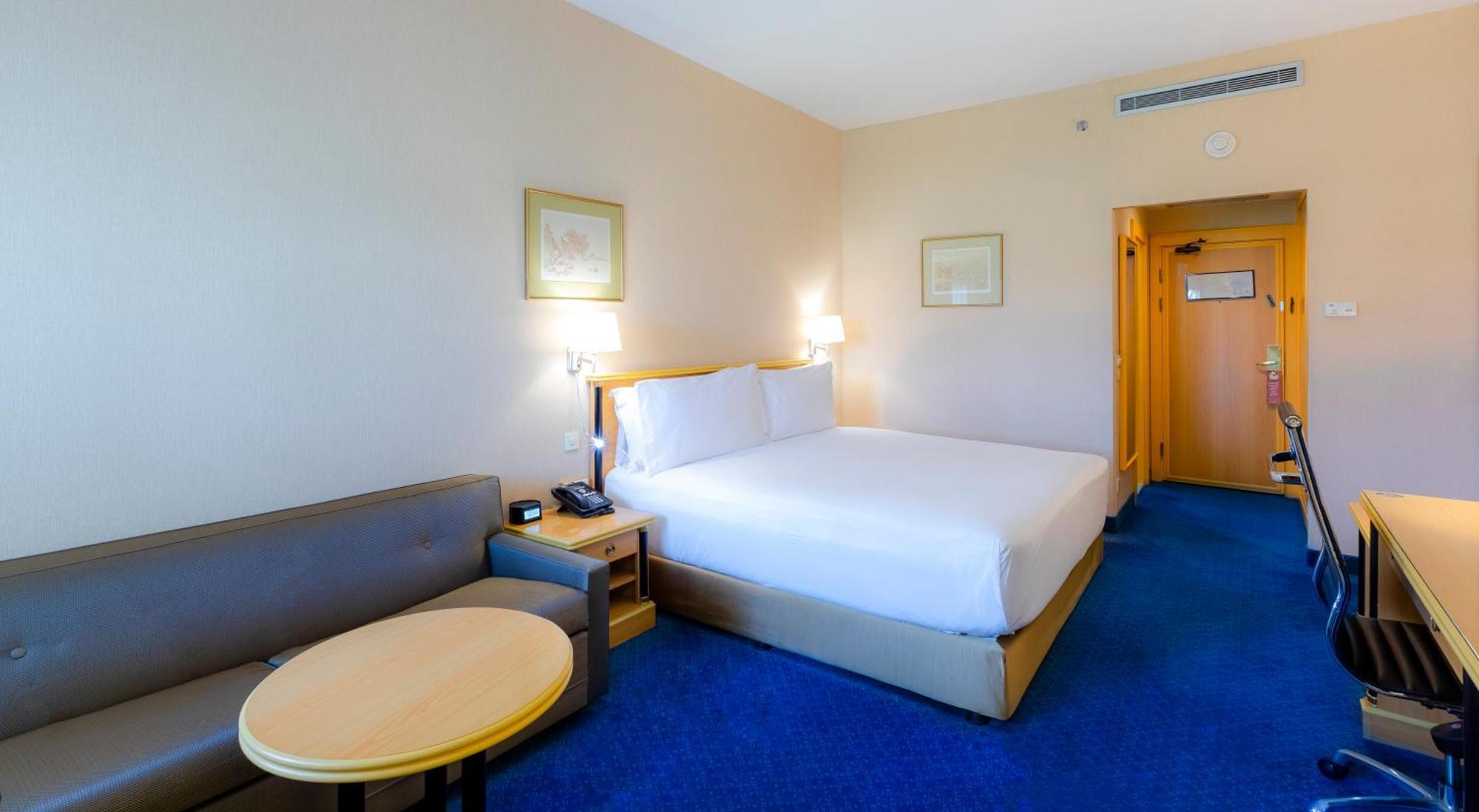 Holiday Inn Yanbu By Ihg Quarto foto